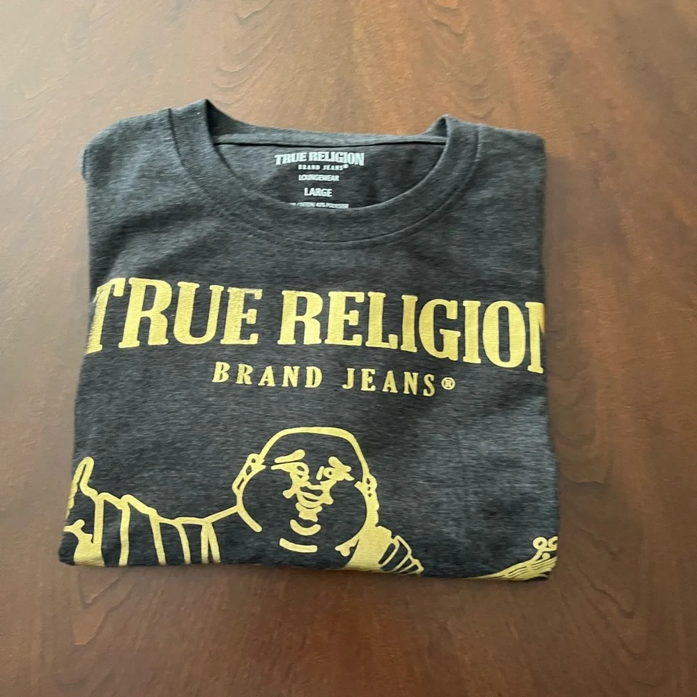 True Religion tee NWT